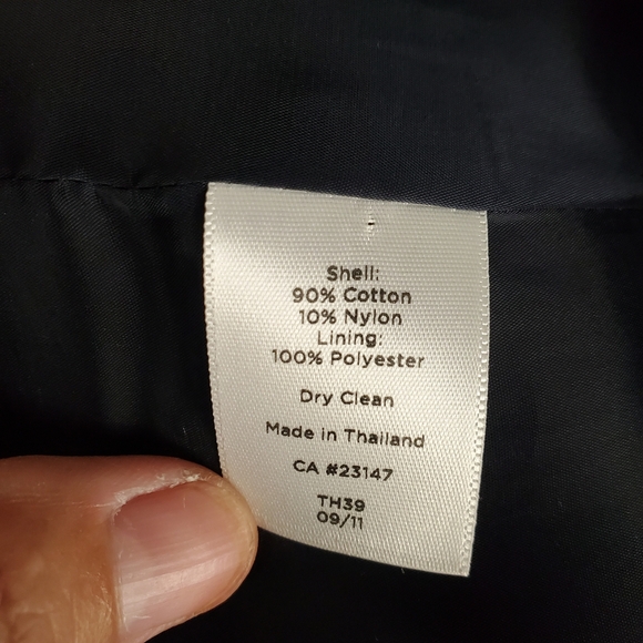 Talbots Black and White Pinstripe Blazer. 12P. G0097 - Picture 4 of 10